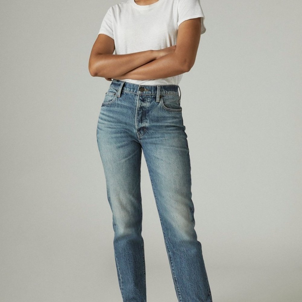 Lucky Brand High Rise Mom Jean Drew Size 10/30A in Adair